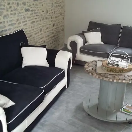 Дом отдыха Le Ptit Coin D'paradis Saint-Germain-sur-Ay